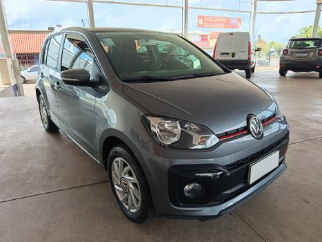 VOLKSWAGEN UP 1.0 4P FLEX 170 TSI CONNECT, Foto 2