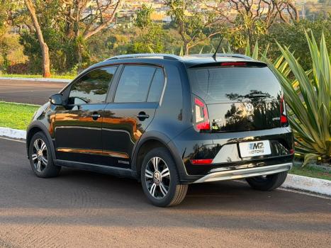 VOLKSWAGEN UP 1.0 4P FLEX 170 TSI XTREME, Foto 4