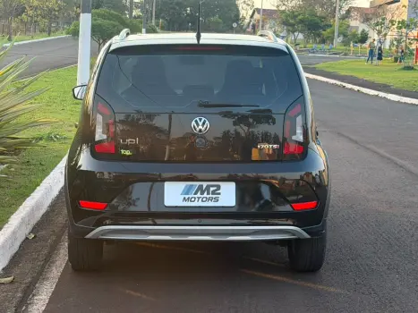 VOLKSWAGEN UP 1.0 4P FLEX 170 TSI XTREME, Foto 6
