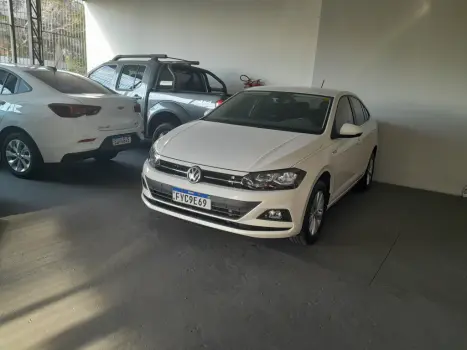 VOLKSWAGEN Virtus 1.0 4P 200 TSI FLEX COMFORTLINE AUTOMTICO, Foto 2