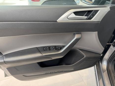 VOLKSWAGEN Virtus 1.0 4P 200 TSI FLEX HIGHLINE AUTOM�TICO, Foto 7