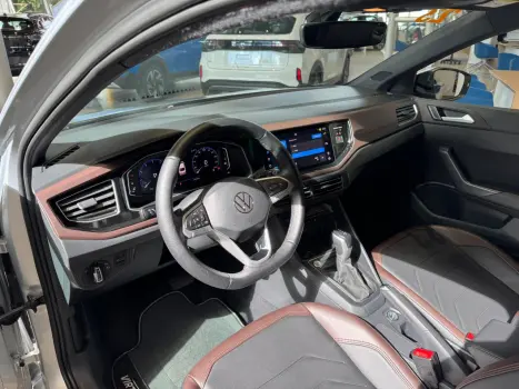 VOLKSWAGEN Virtus 1.0 4P 200 TSI FLEX HIGHLINE AUTOMTICO, Foto 4