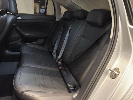 VOLKSWAGEN Virtus 1.0 4P 200 TSI FLEX COMFORTLINE AUTOMTICO, Foto 6