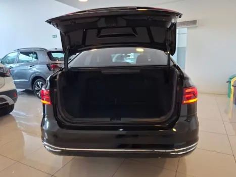VOLKSWAGEN Virtus 1.0 4P 200 TSI FLEX HIGHLINE AUTOMTICO, Foto 12