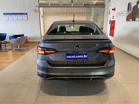 VOLKSWAGEN Virtus 1.4 4P 250 TSI EXCLUSIVE AUTOMTICO, Foto 10