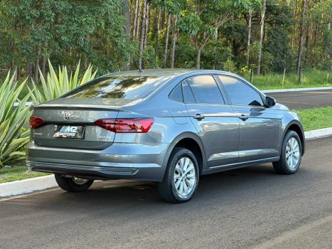 VOLKSWAGEN Virtus 1.0 4P 200 TSI FLEX COMFORTLINE AUTOM�TICO, Foto 8