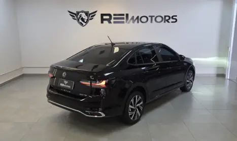 VOLKSWAGEN Virtus 1.0 4P 200 TSI FLEX HIGHLINE AUTOM�TICO, Foto 4