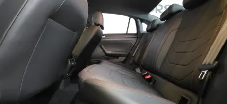 VOLKSWAGEN Virtus 1.0 4P 200 TSI FLEX HIGHLINE AUTOM�TICO, Foto 16