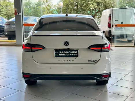VOLKSWAGEN Virtus 1.4 4P 250 TSI EXCLUSIVE AUTOM�TICO, Foto 5