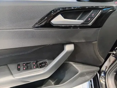 VOLKSWAGEN Virtus 1.4 4P 250 TSI EXCLUSIVE AUTOM�TICO, Foto 7