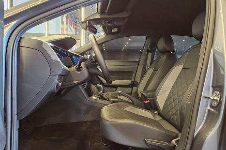 VOLKSWAGEN Virtus 1.4 4P 250 TSI EXCLUSIVE AUTOM�TICO, Foto 18