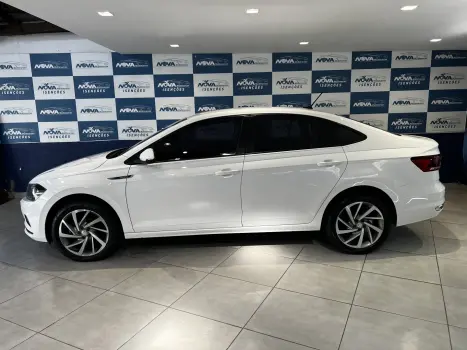 VOLKSWAGEN Virtus 1.0 4P 200 TSI FLEX HIGHLINE AUTOM�TICO, Foto 11