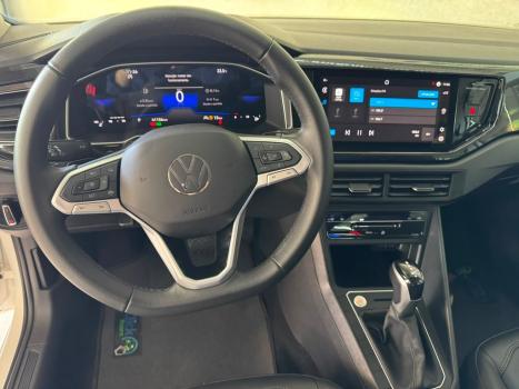 VOLKSWAGEN Virtus 1.0 4P 200 TSI FLEX COMFORTLINE AUTOM�TICO, Foto 11