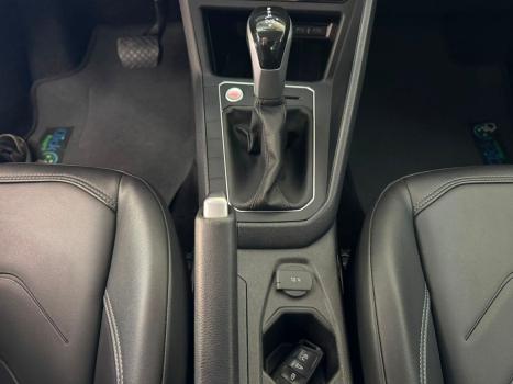 VOLKSWAGEN Virtus 1.0 4P 200 TSI FLEX COMFORTLINE AUTOM�TICO, Foto 15