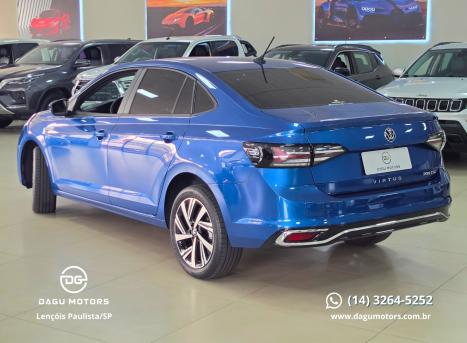 VOLKSWAGEN Virtus 1.0 4P 200 TSI FLEX HIGHLINE AUTOM�TICO, Foto 4