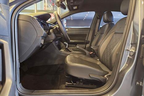 VOLKSWAGEN Virtus 1.4 4P 250 TSI EXCLUSIVE AUTOMÁTICO, Foto 17