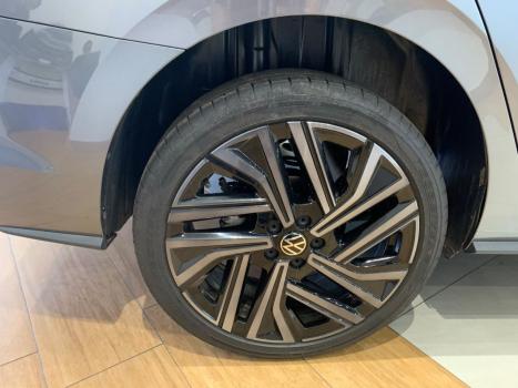 VOLKSWAGEN Virtus 1.4 4P 250 TSI EXCLUSIVE AUTOMÁTICO, Foto 8