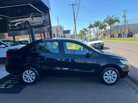 VOLKSWAGEN Voyage 1.0 4P FLEX, Foto 7