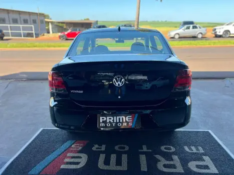 VOLKSWAGEN Voyage 1.0 4P FLEX, Foto 9