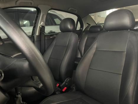 VOLKSWAGEN Voyage 1.6 4P FLEX, Foto 8