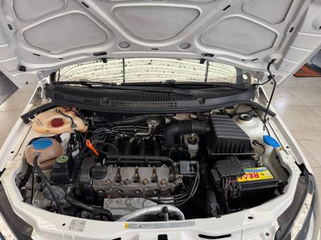 VOLKSWAGEN Voyage 1.6 4P FLEX, Foto 6