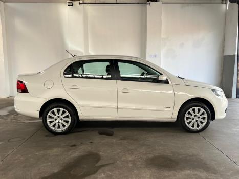 VOLKSWAGEN Voyage 1.0 4P FLEX, Foto 4