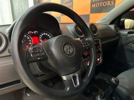 VOLKSWAGEN Voyage 1.0 4P FLEX, Foto 9