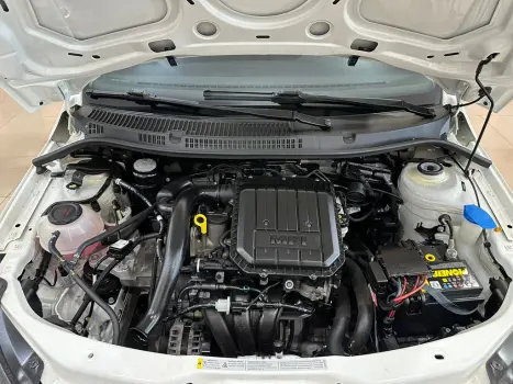 VOLKSWAGEN Voyage 1.0 4P FLEX, Foto 11