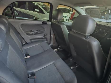 VOLKSWAGEN Voyage 1.6 4P FLEX, Foto 6