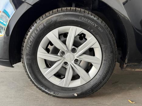 VOLKSWAGEN Voyage 1.0 4P G6 FLEX, Foto 9