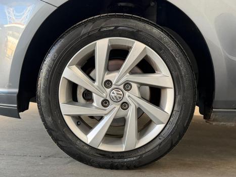 VOLKSWAGEN Voyage 1.6 4P FLEX AUTOM�TICO, Foto 9