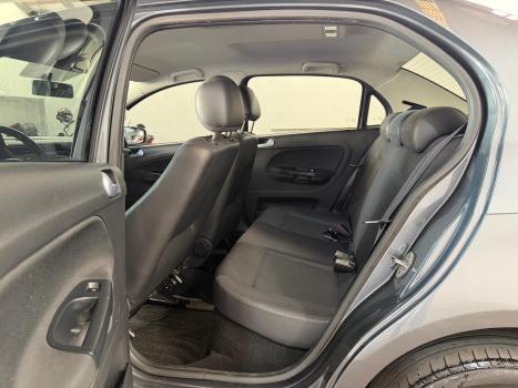 VOLKSWAGEN Voyage 1.6 4P FLEX AUTOM�TICO, Foto 11