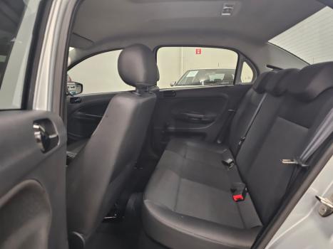 VOLKSWAGEN Voyage 1.0 4P FLEX, Foto 15