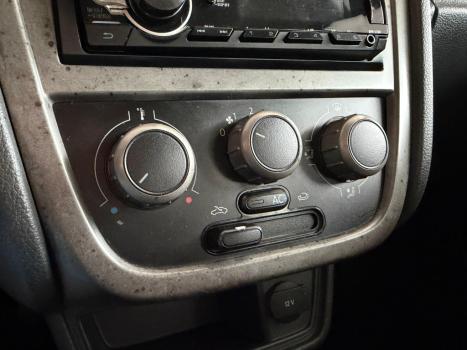 VOLKSWAGEN Voyage 1.0 4P FLEX, Foto 9