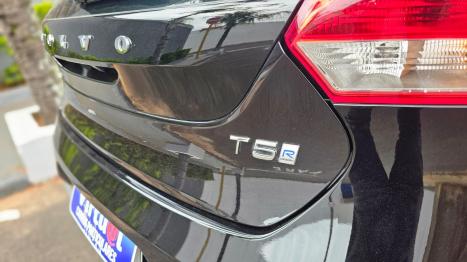 VOLVO V40 2.0 4P T5 R-DESIGN TURBO AUTOMTICO, Foto 6