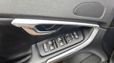 VOLVO V40 2.0 4P T5 R-DESIGN TURBO AUTOMTICO, Foto 13