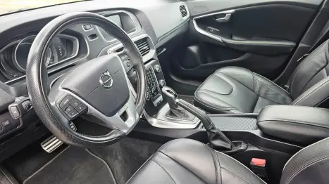 VOLVO V40 2.0 4P T5 R-DESIGN TURBO AUTOMTICO, Foto 17