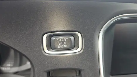 VOLVO V40 2.0 4P T5 R-DESIGN TURBO AUTOMTICO, Foto 22