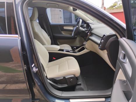 VOLVO XC40 1.5 16V 4P T5 RECHARGE H�BRIDO INSCRIPTION GEARTRONIC AUTOM�TICO, Foto 18