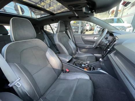 VOLVO XC40 1.5 16V 4P T5 RECHARGE H�BRIDO R-DESIGN GEARTRONIC AUTOM�TICO, Foto 12