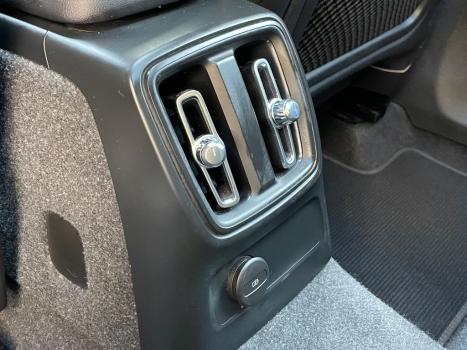 VOLVO XC40 1.5 16V 4P T5 RECHARGE H�BRIDO R-DESIGN GEARTRONIC AUTOM�TICO, Foto 17