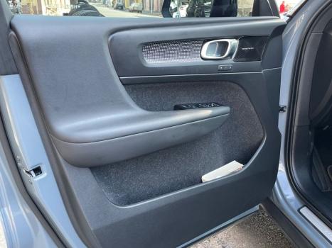 VOLVO XC40 1.5 16V 4P T5 RECHARGE H�BRIDO R-DESIGN GEARTRONIC AUTOM�TICO, Foto 19