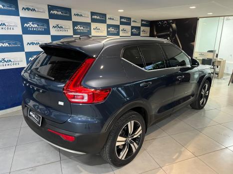 VOLVO XC40 1.5 16V 4P T5 RECHARGE H�BRIDO INSCRIPTION GEARTRONIC AUTOM�TICO, Foto 4