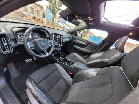 VOLVO XC40 1.5 16V 4P T5 RECHARGE HÍBRIDO R-DESIGN GEARTRONIC AUTOMÁTICO, Foto 5