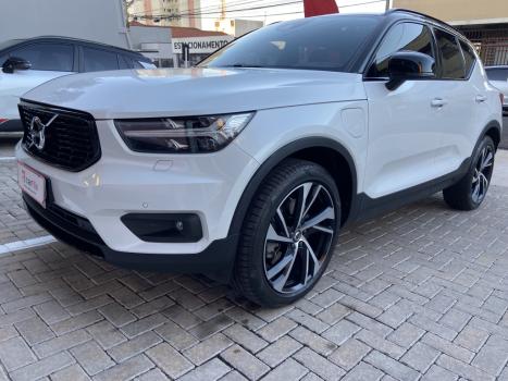 VOLVO XC40 2.0 16V 4P T5 TURBO R-DESIGN AWD GEARTRONIC AUTOM�TICO, Foto 6