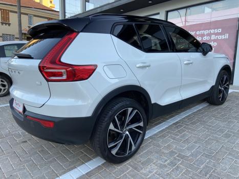 VOLVO XC40 2.0 16V 4P T5 TURBO R-DESIGN AWD GEARTRONIC AUTOM�TICO, Foto 8