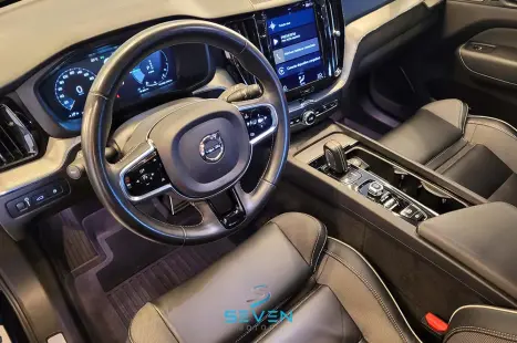 VOLVO XC60 2.0 16V 4P T8 HYBRID R-DESIGN AWD GEARTRONIC AUTOMTICO, Foto 9