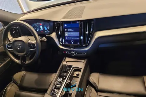 VOLVO XC60 2.0 16V 4P T8 HYBRID R-DESIGN AWD GEARTRONIC AUTOMTICO, Foto 11