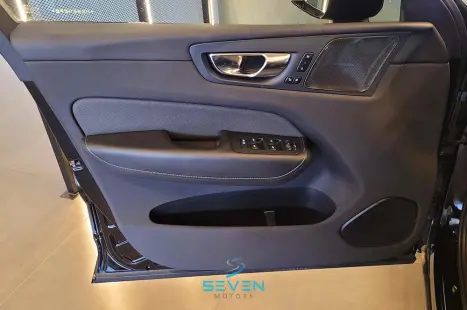 VOLVO XC60 2.0 16V 4P T8 HYBRID R-DESIGN AWD GEARTRONIC AUTOMTICO, Foto 12