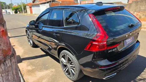 VOLVO XC60 2.0 16V 4P T8 HYBRID R-DESIGN AWD GEARTRONIC AUTOMTICO, Foto 3